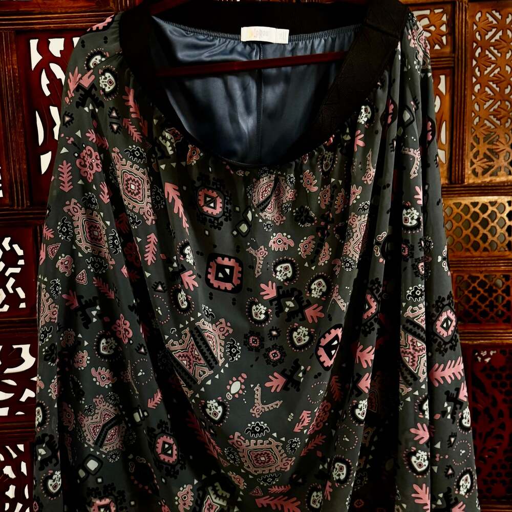 LuLaRoe Middi Skirt Black with Multicolor Floral Paisley Print